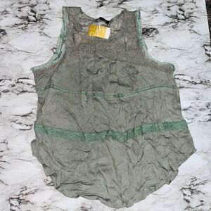 NWT Suzanne Betro Sleeveless Tank Top Lace Green Women XL Cottage Boho Whimsical
